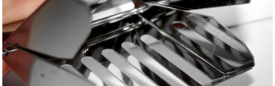 Edelstahl-Königinnenfangkäfig Swiss Biene