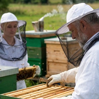Klobouk včelařský - normal - CZ